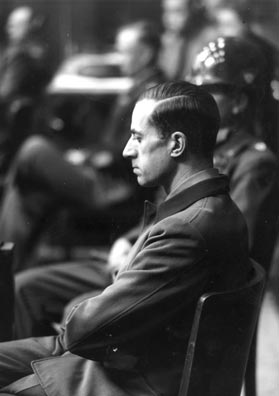 Foto: Angeklagter Prof. Dr. Karl Brandt Angeklagter Prof. Dr. Karl Brandt